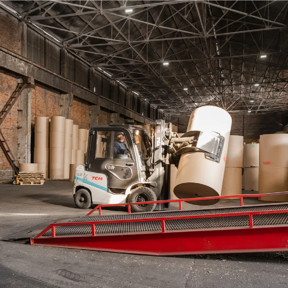 Картон коробочный рулонный марка 350